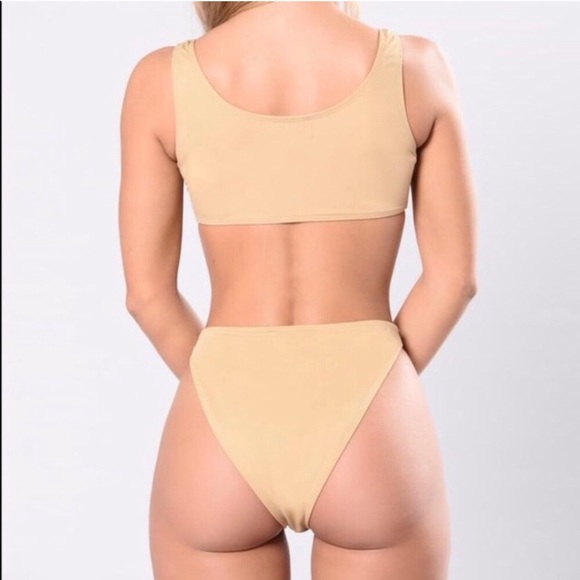 FASHION NOVA BIKINI SET.SIZE MEDIUM - Picture 2 of 6